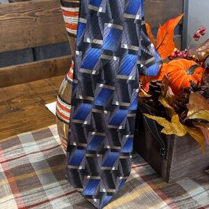 David Taylor Geometric Blue and Black Tie